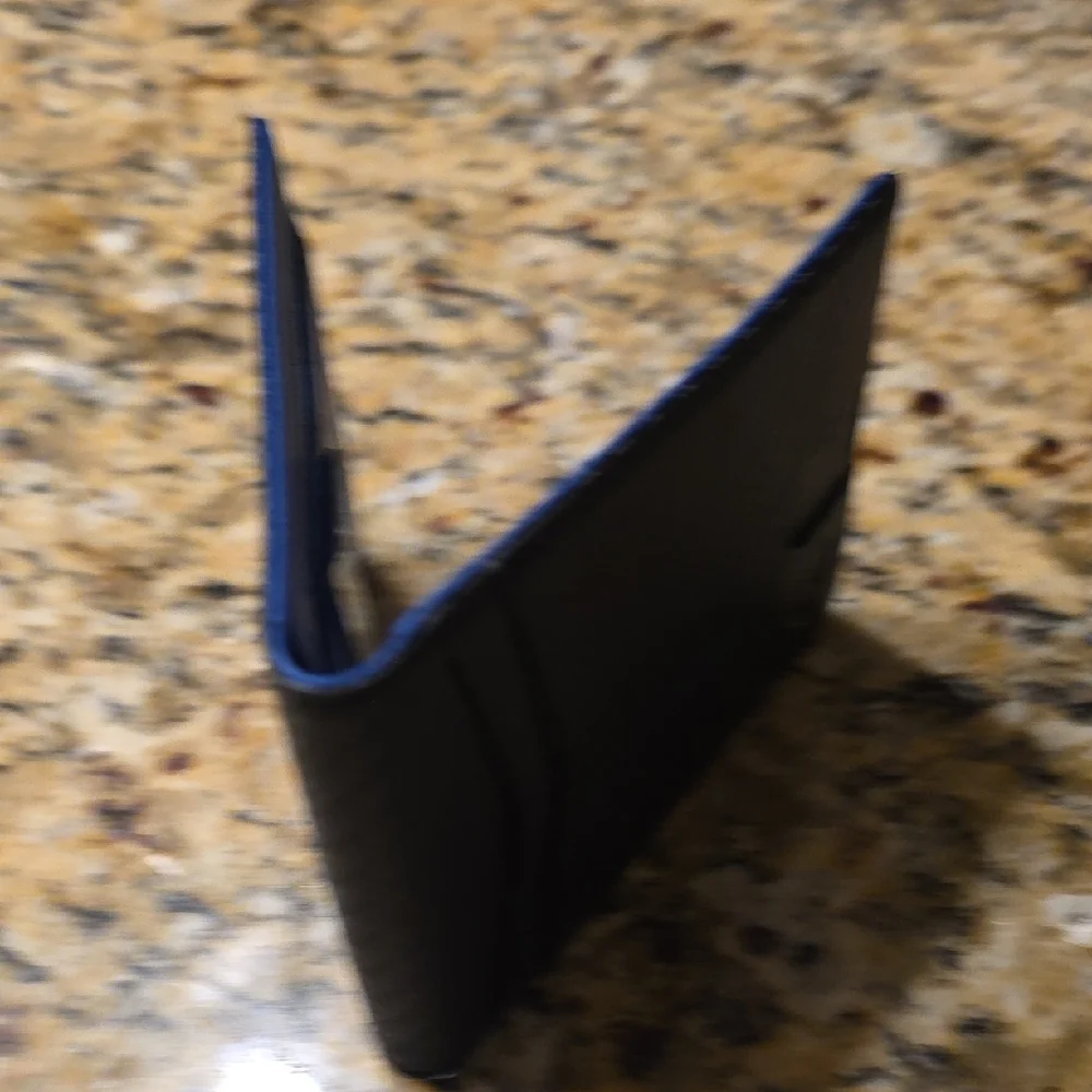 Black Carbon Fiber Card Holder
